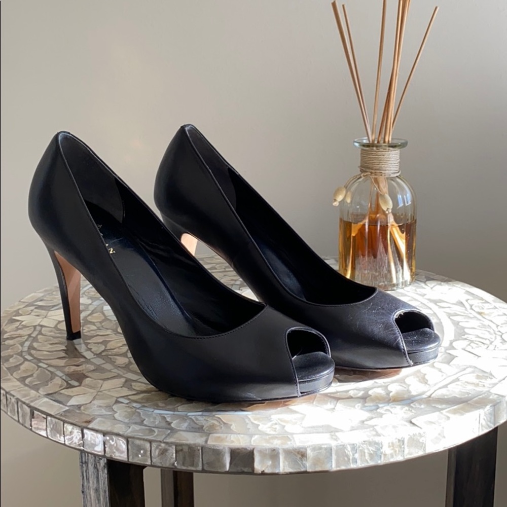 Like NEW Cole Haan Black peep toe heels- size 10.5